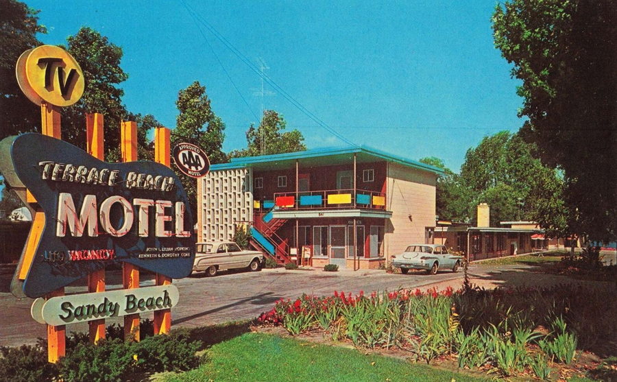 Terrace Beach Motel - Old Postcard